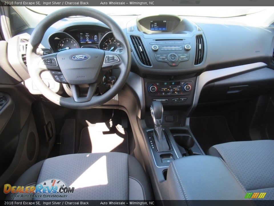 2018 Ford Escape SE Ingot Silver / Charcoal Black Photo #15