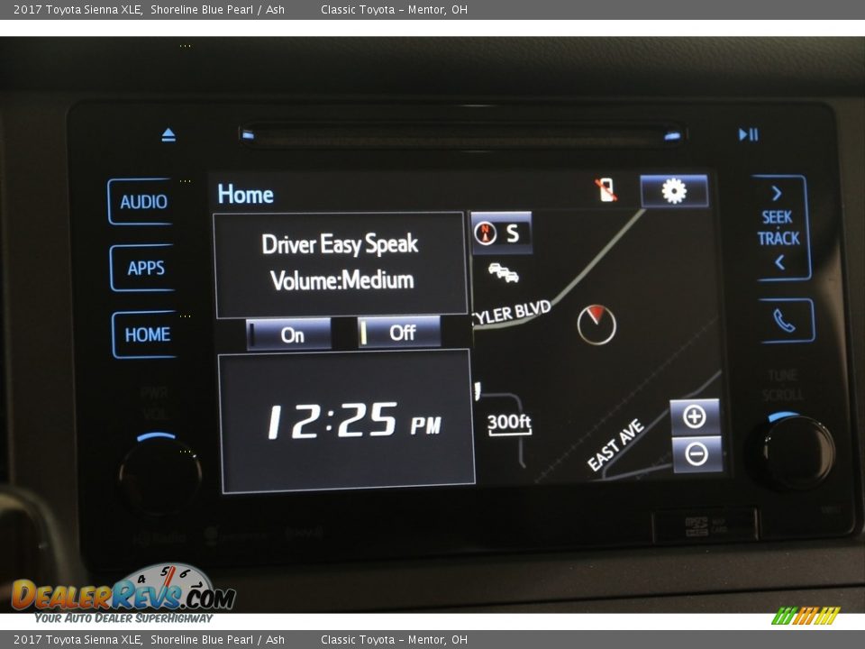 2017 Toyota Sienna XLE Shoreline Blue Pearl / Ash Photo #10