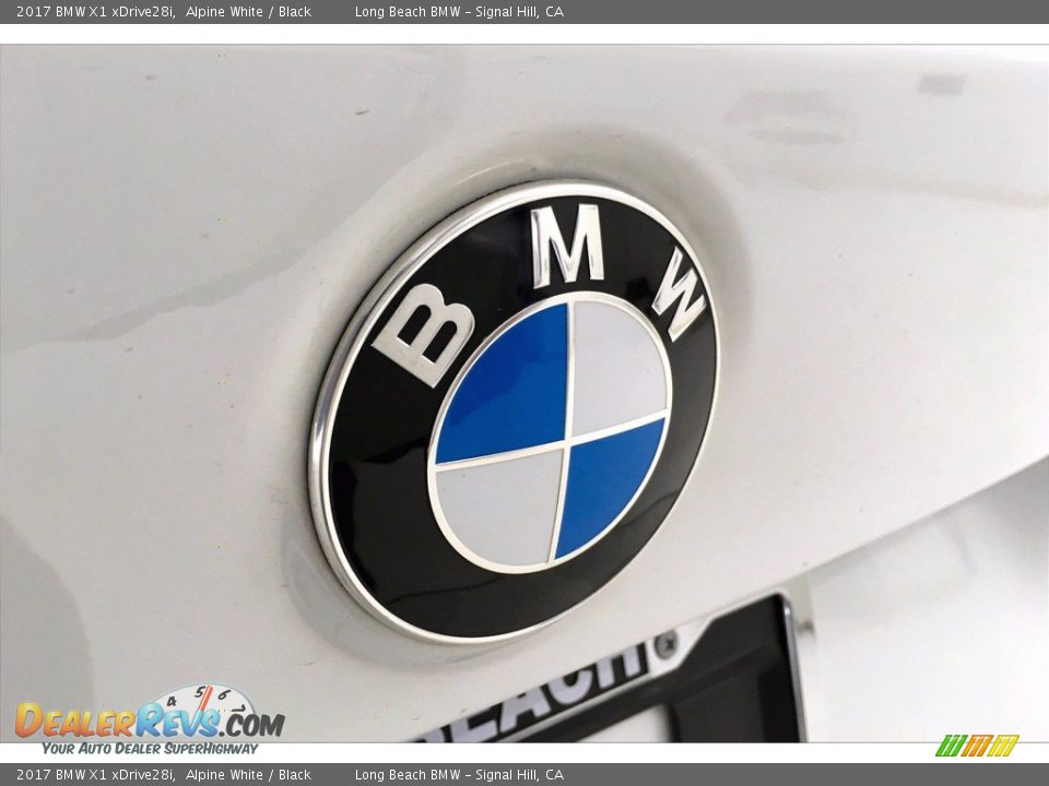 2017 BMW X1 xDrive28i Alpine White / Black Photo #34