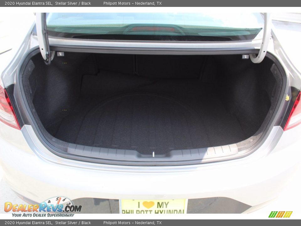 2020 Hyundai Elantra SEL Stellar Silver / Black Photo #22