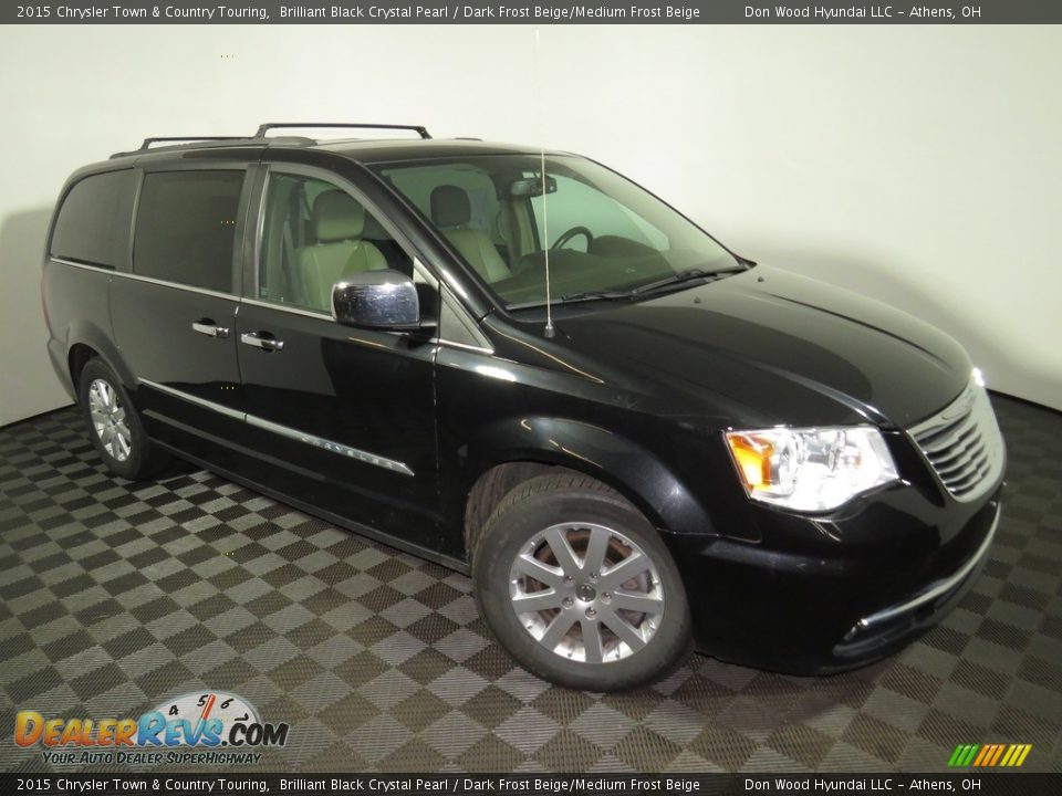 2015 Chrysler Town & Country Touring Brilliant Black Crystal Pearl / Dark Frost Beige/Medium Frost Beige Photo #2