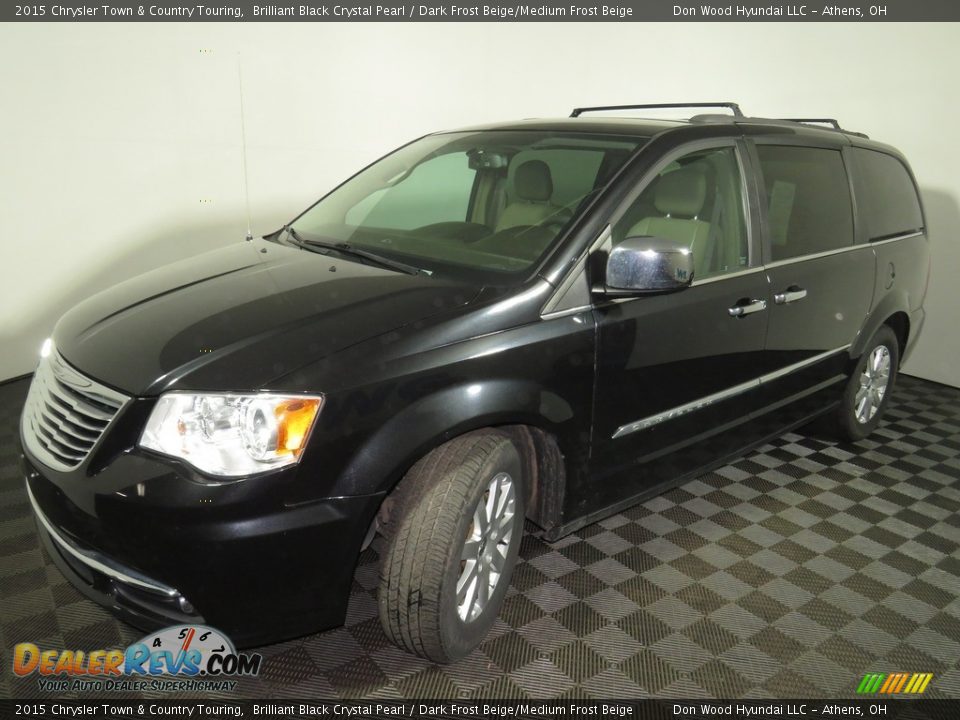2015 Chrysler Town & Country Touring Brilliant Black Crystal Pearl / Dark Frost Beige/Medium Frost Beige Photo #6