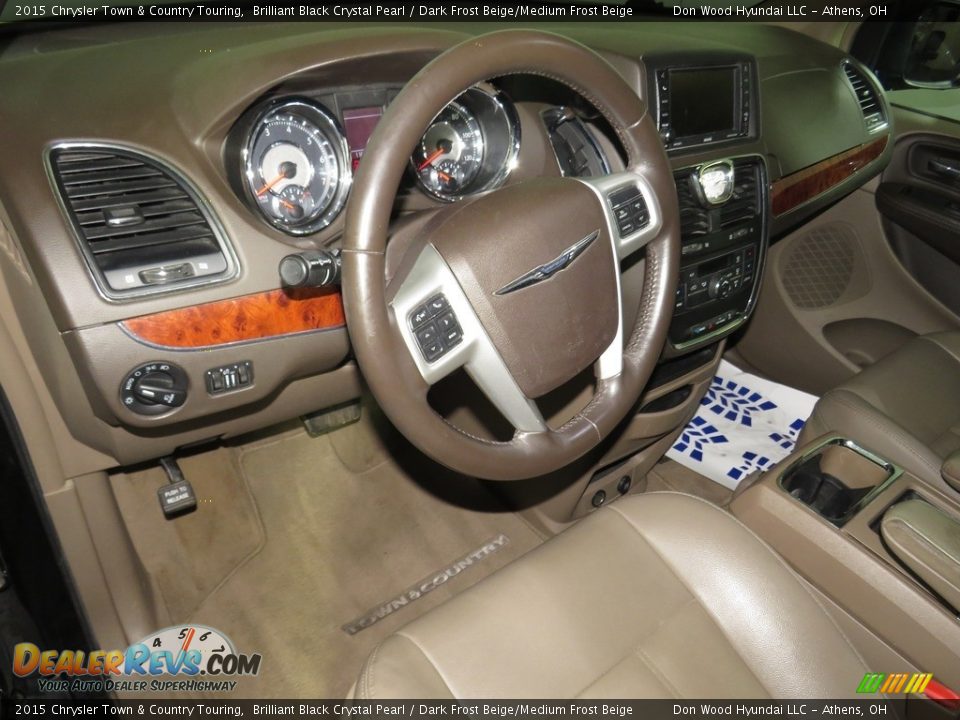 2015 Chrysler Town & Country Touring Brilliant Black Crystal Pearl / Dark Frost Beige/Medium Frost Beige Photo #19