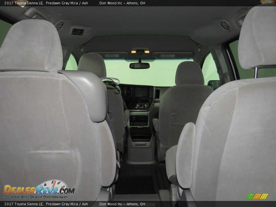 2017 Toyota Sienna LE Predawn Gray Mica / Ash Photo #15