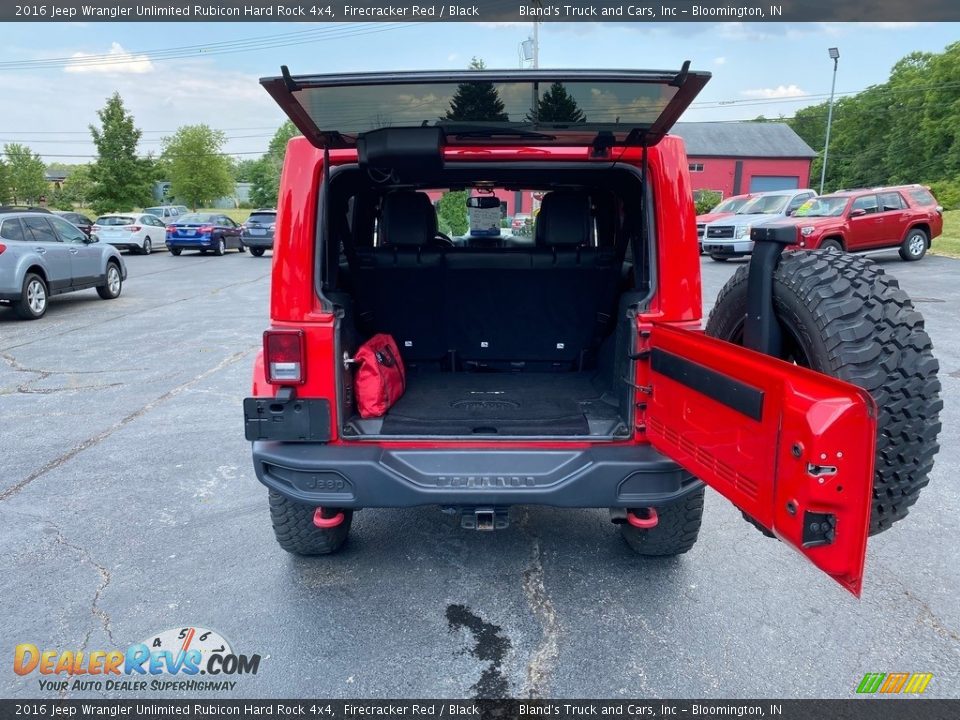 2016 Jeep Wrangler Unlimited Rubicon Hard Rock 4x4 Firecracker Red / Black Photo #9