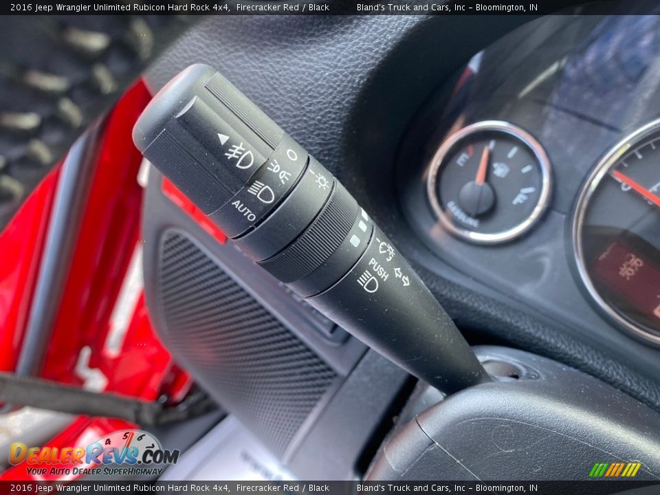 2016 Jeep Wrangler Unlimited Rubicon Hard Rock 4x4 Firecracker Red / Black Photo #20