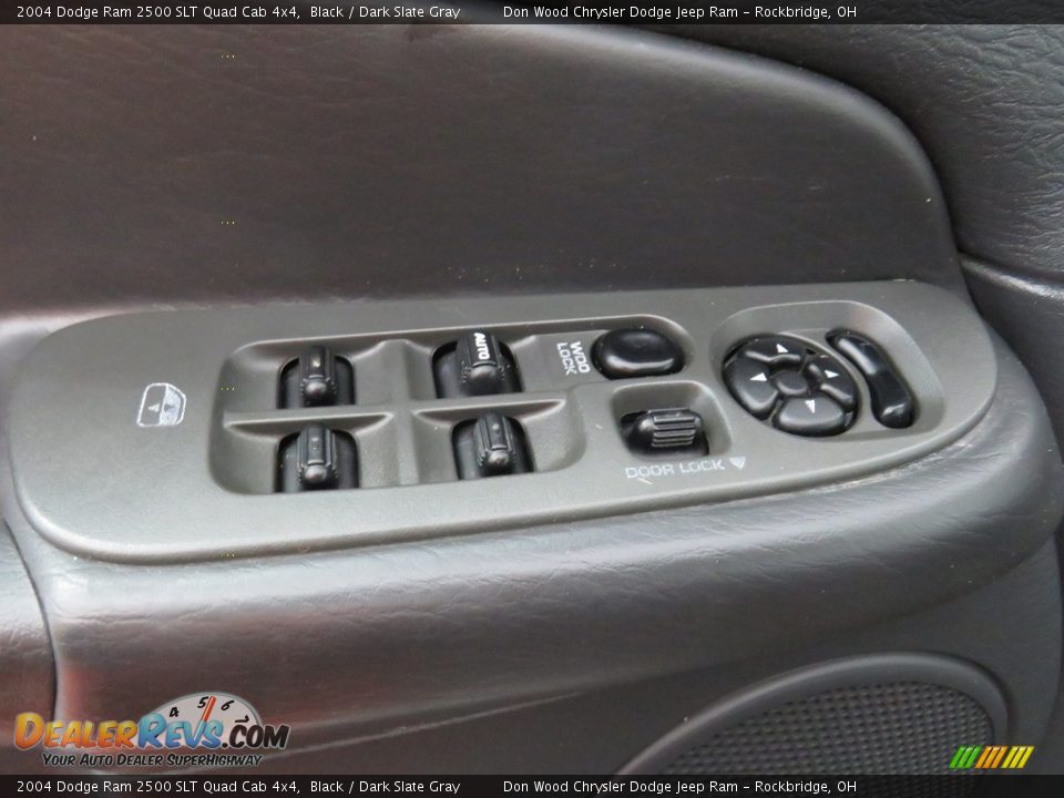 2004 Dodge Ram 2500 SLT Quad Cab 4x4 Black / Dark Slate Gray Photo #17