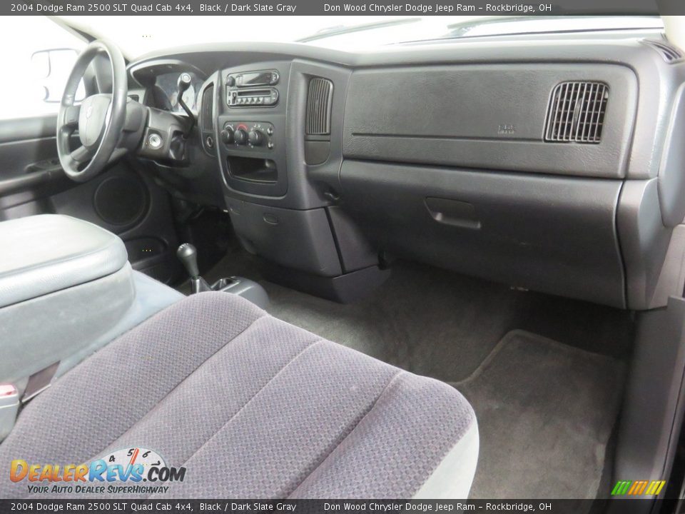 2004 Dodge Ram 2500 SLT Quad Cab 4x4 Black / Dark Slate Gray Photo #29
