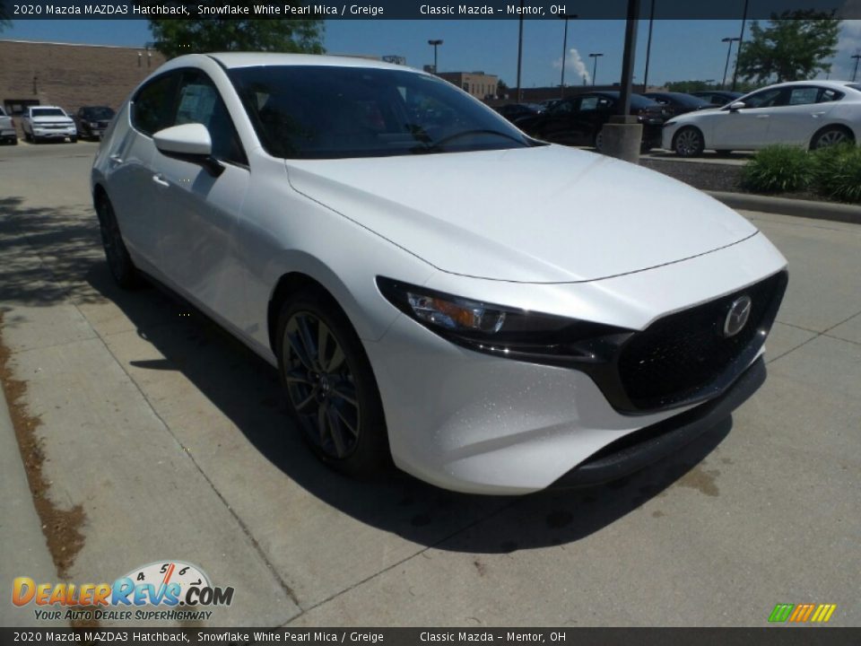 2020 Mazda MAZDA3 Hatchback Snowflake White Pearl Mica / Greige Photo #1