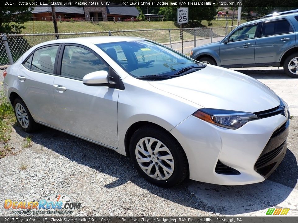 2017 Toyota Corolla LE Classic Silver Metalic / Steel Gray Photo #4