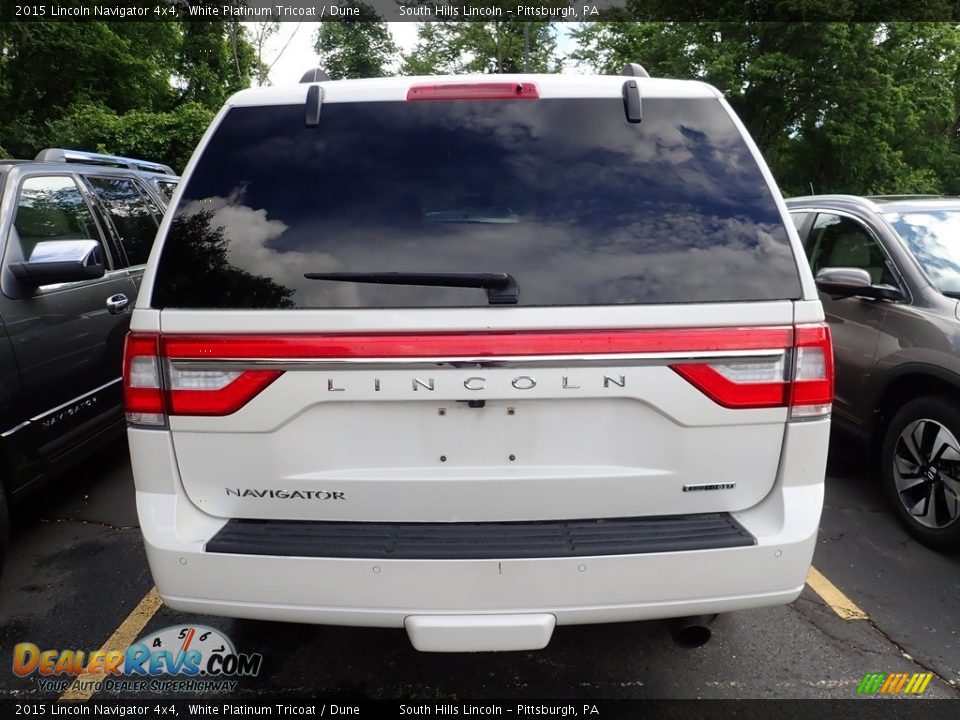 2015 Lincoln Navigator 4x4 White Platinum Tricoat / Dune Photo #3