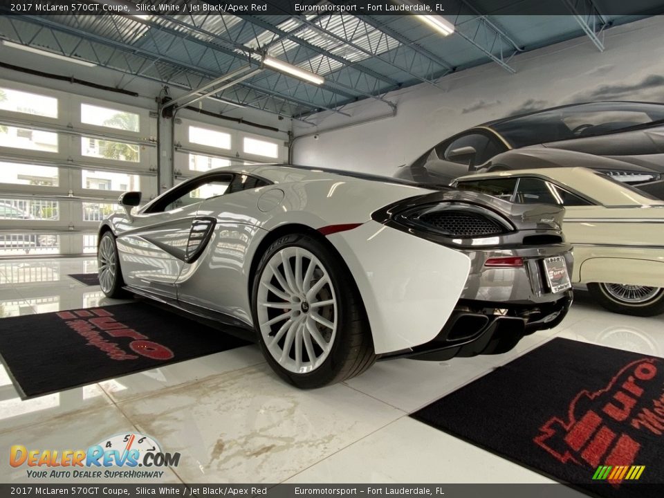 2017 McLaren 570GT Coupe Silica White / Jet Black/Apex Red Photo #7