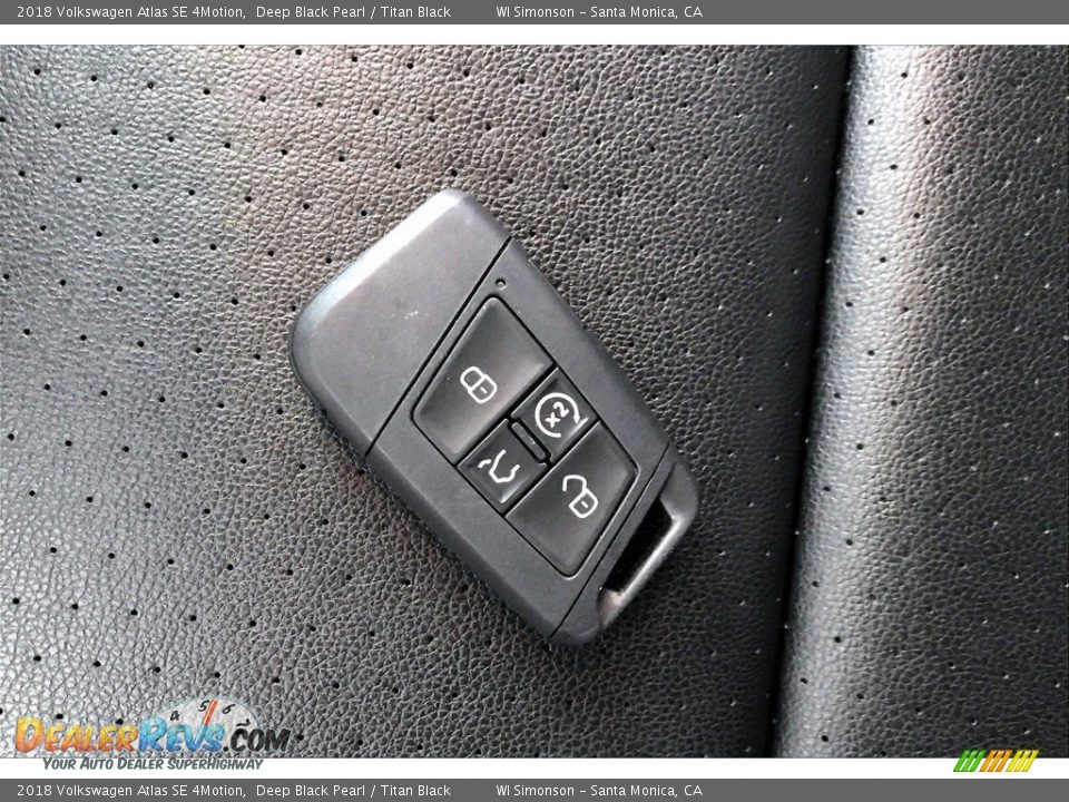 Keys of 2018 Volkswagen Atlas SE 4Motion Photo #11