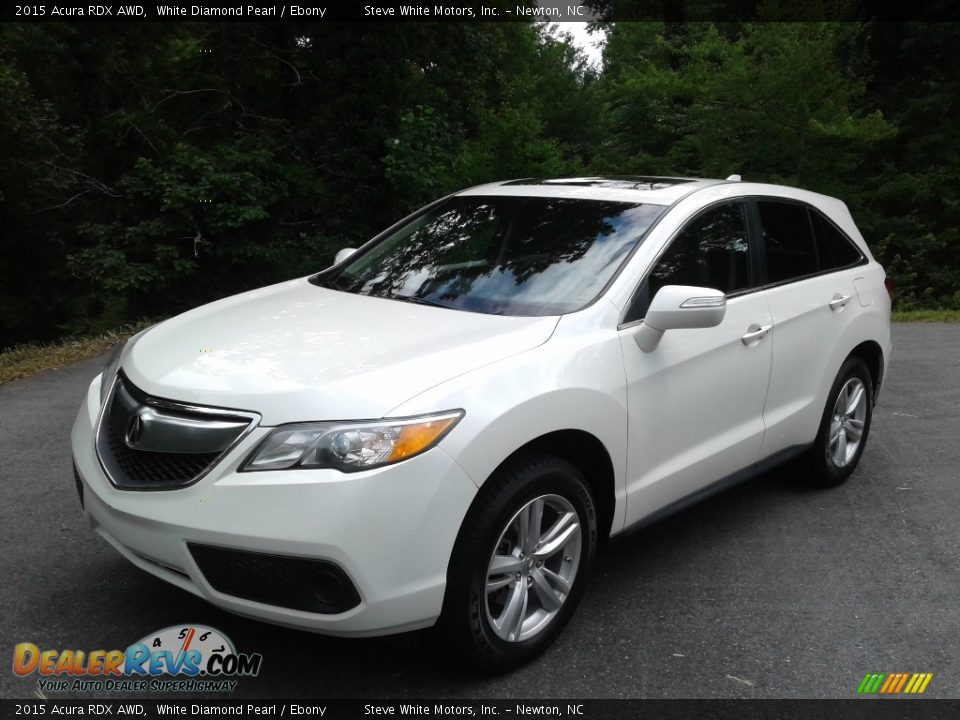 Front 3/4 View of 2015 Acura RDX AWD Photo #3