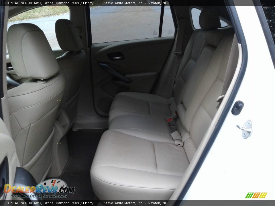 Rear Seat of 2015 Acura RDX AWD Photo #13