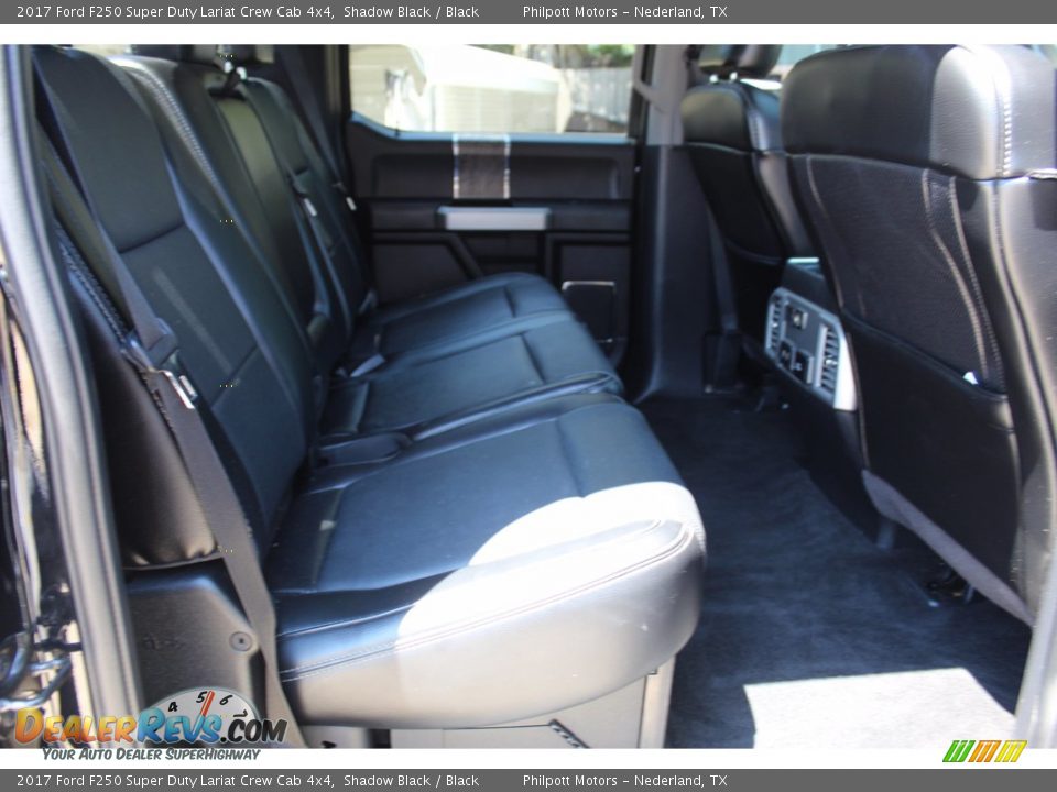 2017 Ford F250 Super Duty Lariat Crew Cab 4x4 Shadow Black / Black Photo #31