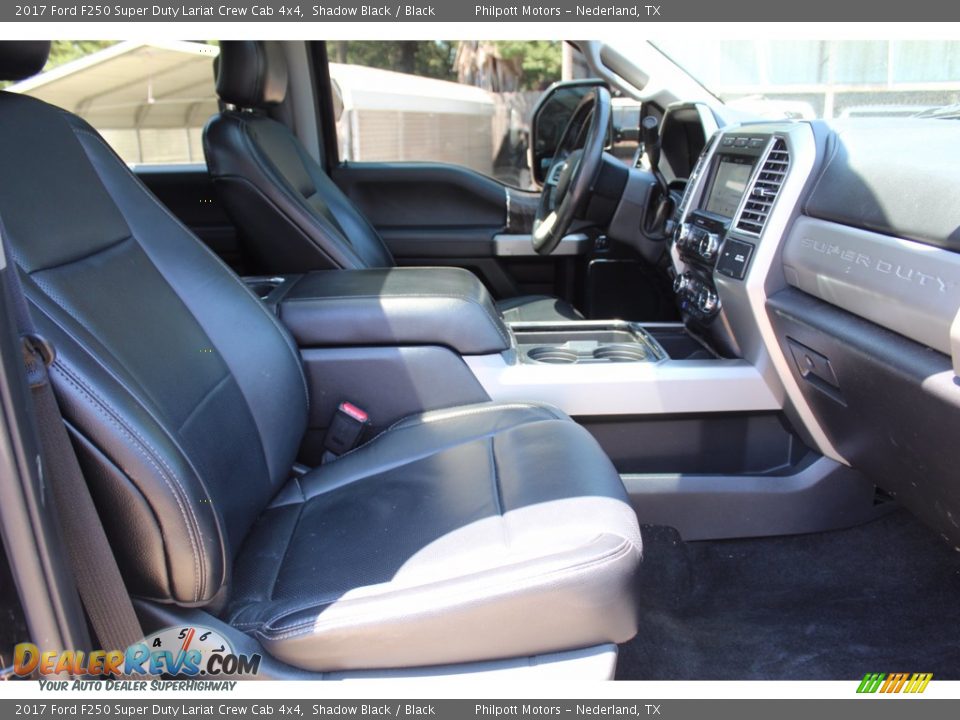 2017 Ford F250 Super Duty Lariat Crew Cab 4x4 Shadow Black / Black Photo #33