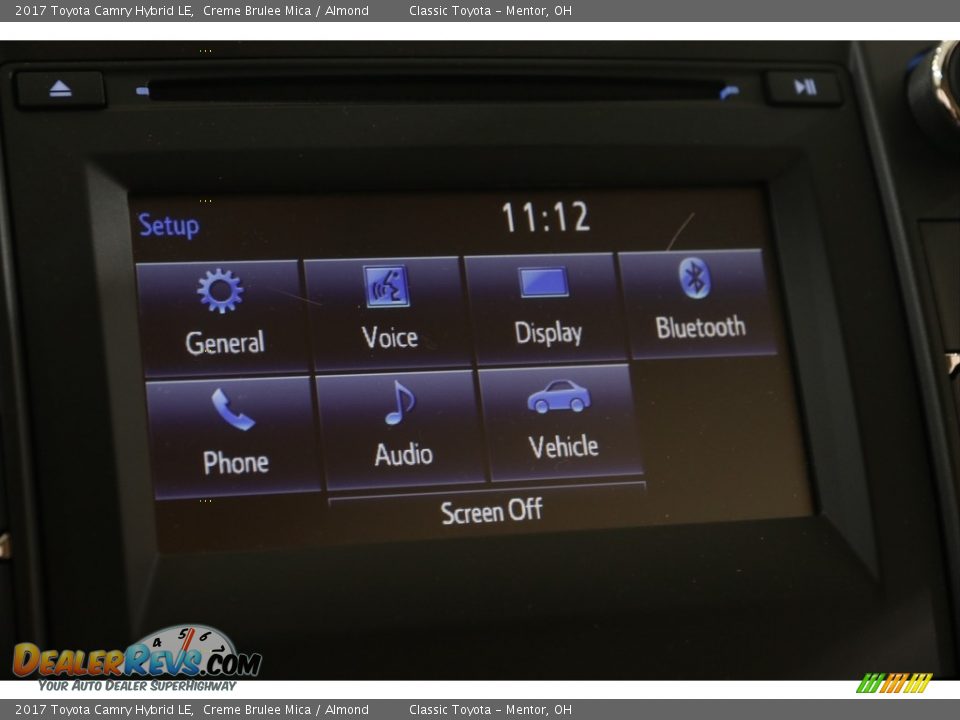 2017 Toyota Camry Hybrid LE Creme Brulee Mica / Almond Photo #15
