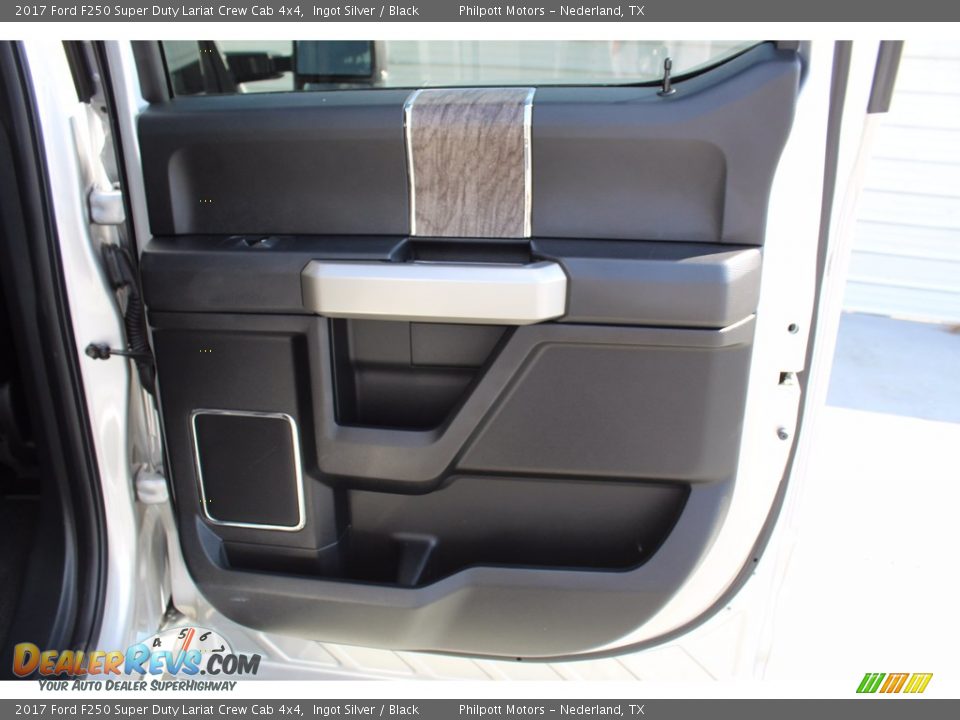2017 Ford F250 Super Duty Lariat Crew Cab 4x4 Ingot Silver / Black Photo #27