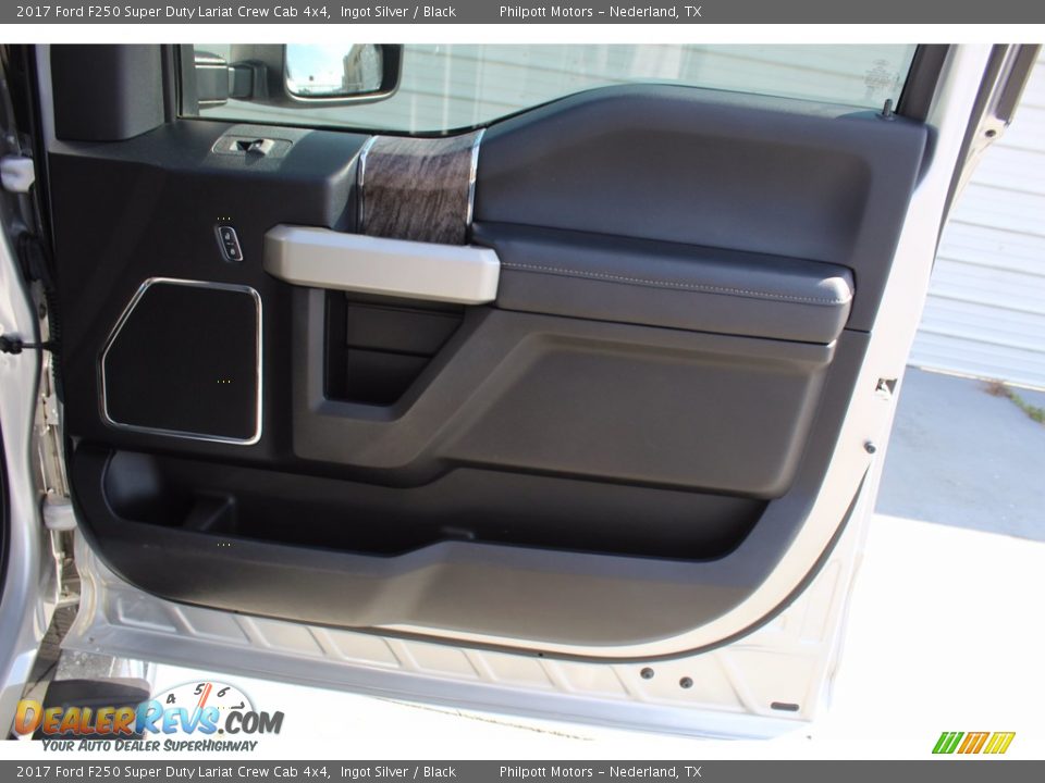 2017 Ford F250 Super Duty Lariat Crew Cab 4x4 Ingot Silver / Black Photo #29
