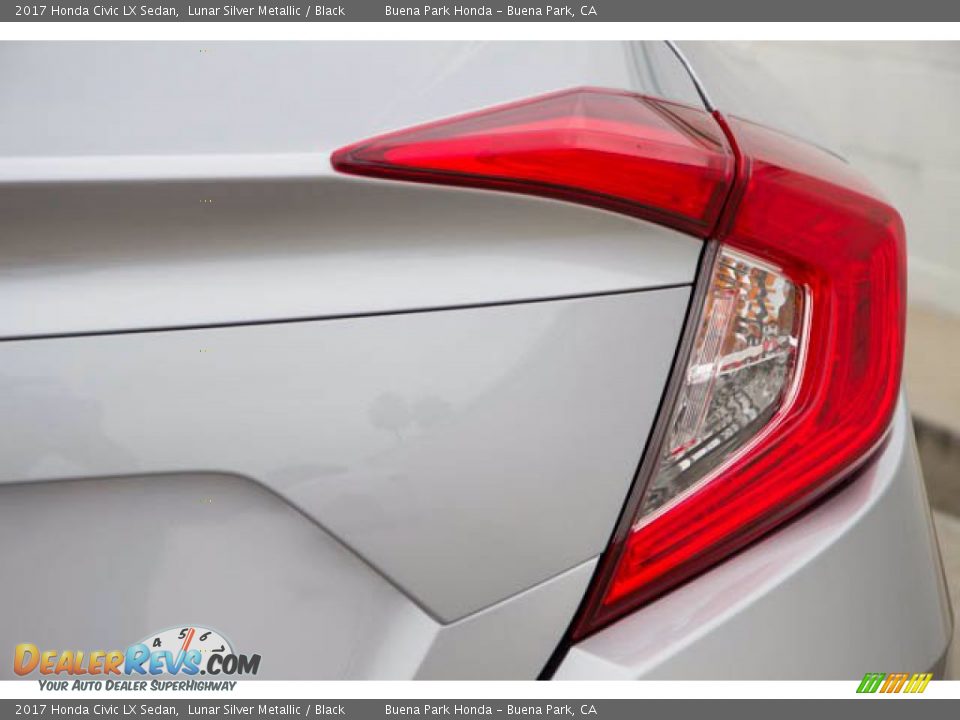 2017 Honda Civic LX Sedan Lunar Silver Metallic / Black Photo #13