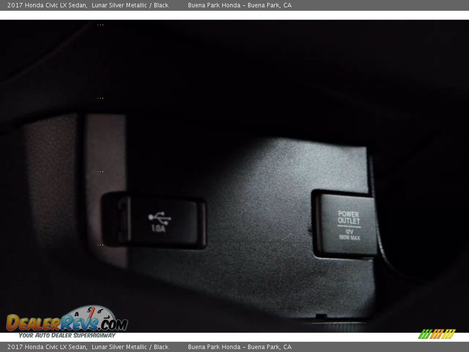 2017 Honda Civic LX Sedan Lunar Silver Metallic / Black Photo #18