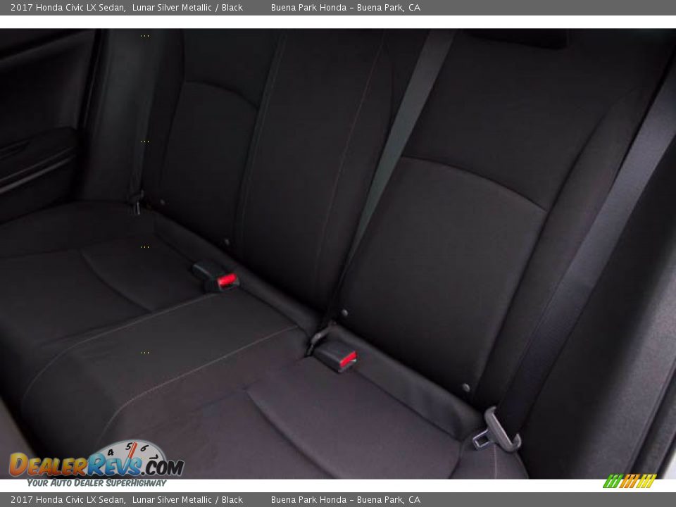 2017 Honda Civic LX Sedan Lunar Silver Metallic / Black Photo #20