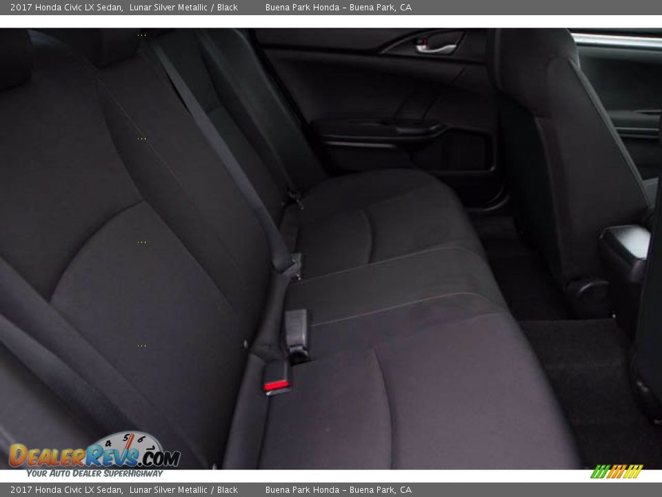 2017 Honda Civic LX Sedan Lunar Silver Metallic / Black Photo #22