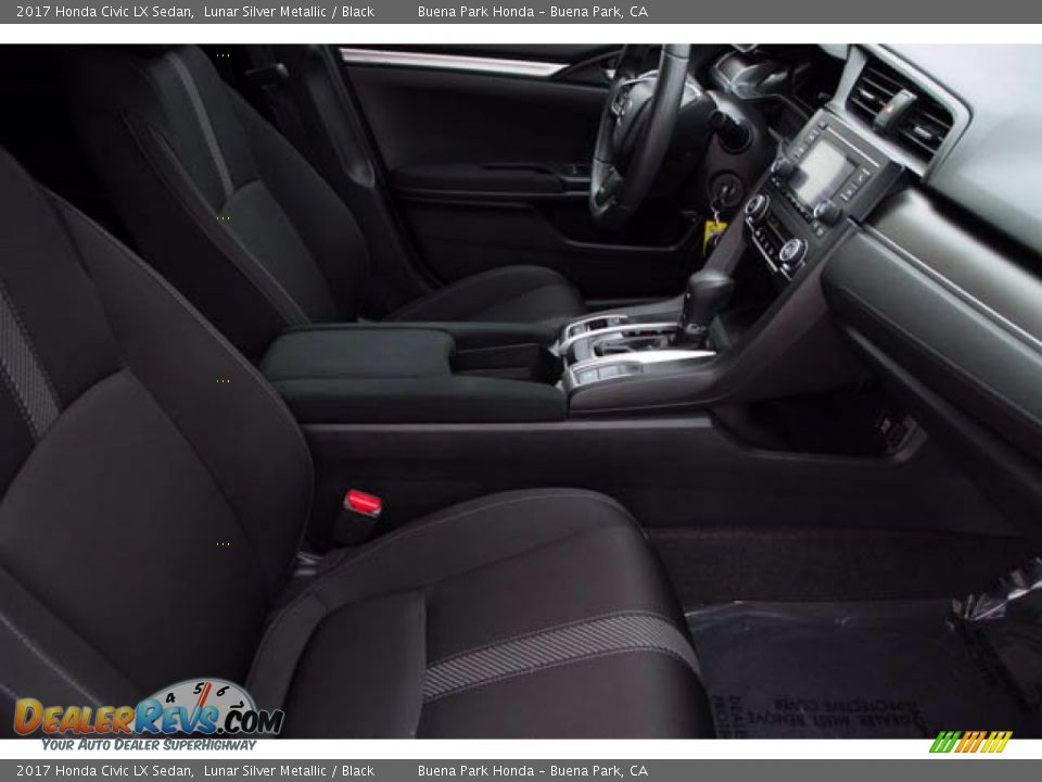 2017 Honda Civic LX Sedan Lunar Silver Metallic / Black Photo #24