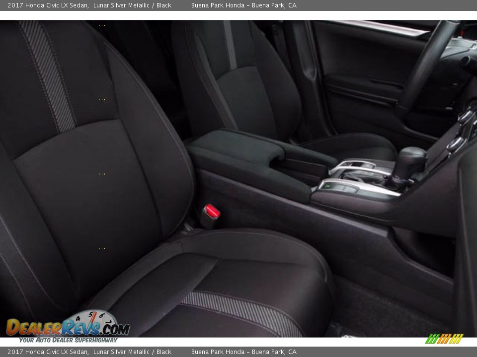 2017 Honda Civic LX Sedan Lunar Silver Metallic / Black Photo #25