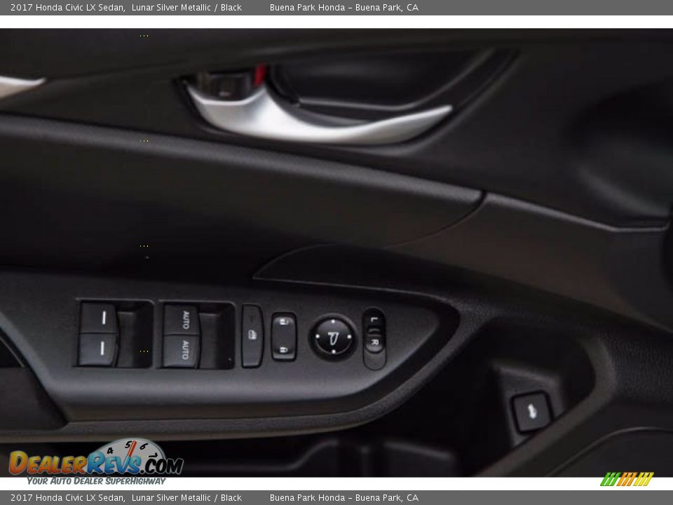 2017 Honda Civic LX Sedan Lunar Silver Metallic / Black Photo #30