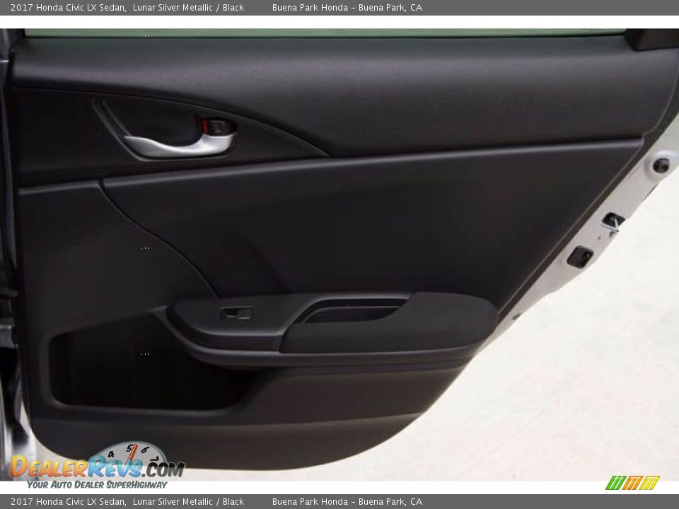 2017 Honda Civic LX Sedan Lunar Silver Metallic / Black Photo #32