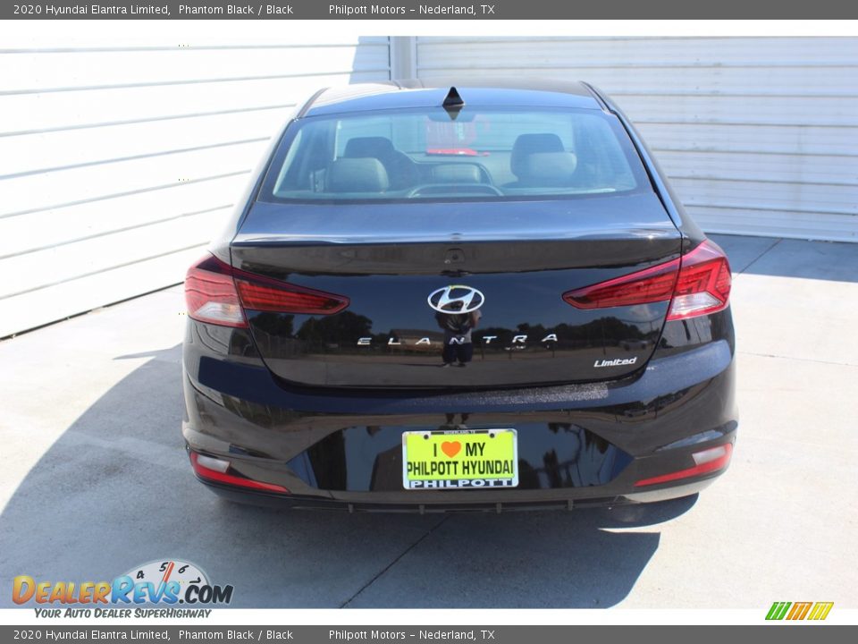 2020 Hyundai Elantra Limited Phantom Black / Black Photo #7