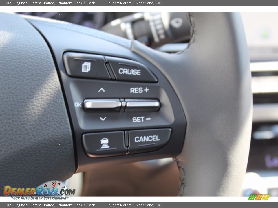 2020 Hyundai Elantra Limited Phantom Black / Black Photo #12