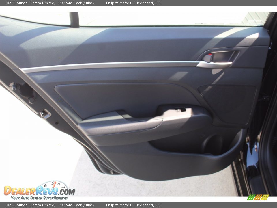 2020 Hyundai Elantra Limited Phantom Black / Black Photo #19