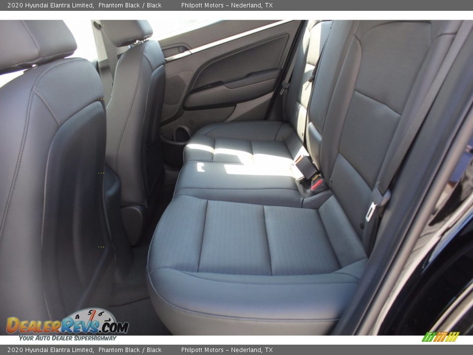 2020 Hyundai Elantra Limited Phantom Black / Black Photo #20