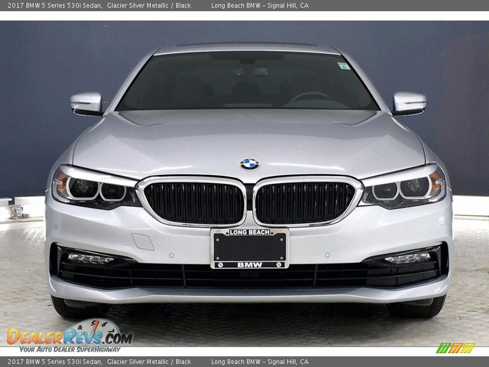 2017 BMW 5 Series 530i Sedan Glacier Silver Metallic / Black Photo #2
