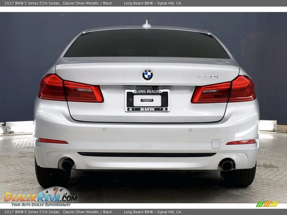 2017 BMW 5 Series 530i Sedan Glacier Silver Metallic / Black Photo #3