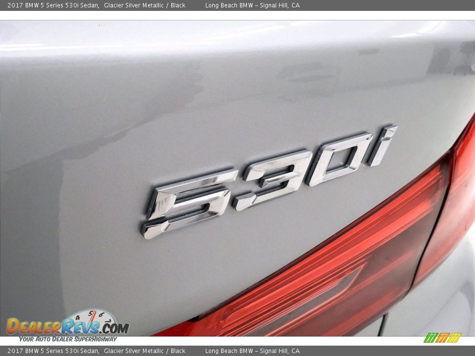 2017 BMW 5 Series 530i Sedan Glacier Silver Metallic / Black Photo #7