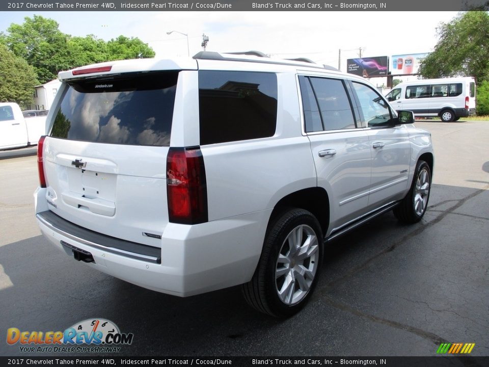 2017 Chevrolet Tahoe Premier 4WD Iridescent Pearl Tricoat / Cocoa/Dune Photo #4