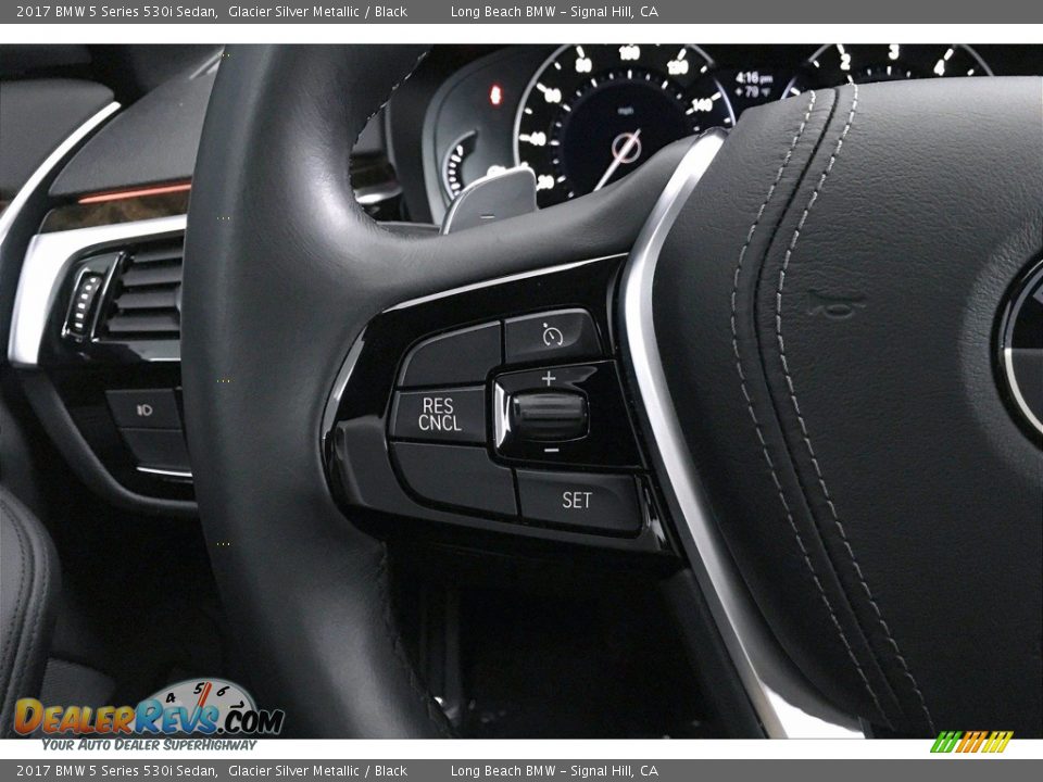 2017 BMW 5 Series 530i Sedan Glacier Silver Metallic / Black Photo #18