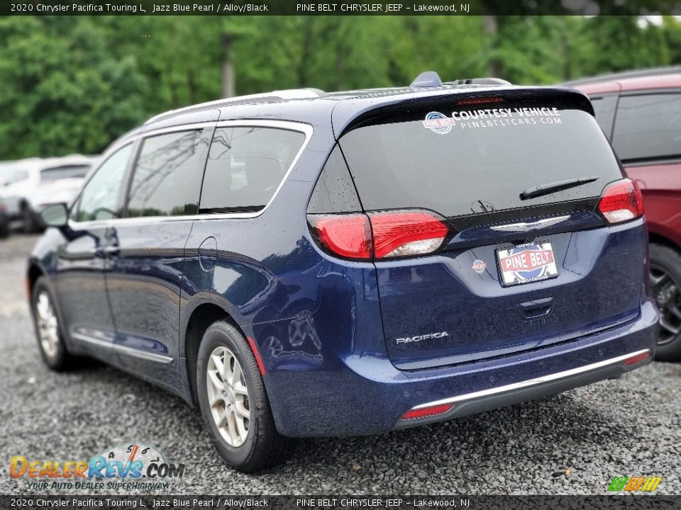 2020 Chrysler Pacifica Touring L Jazz Blue Pearl / Alloy/Black Photo #3