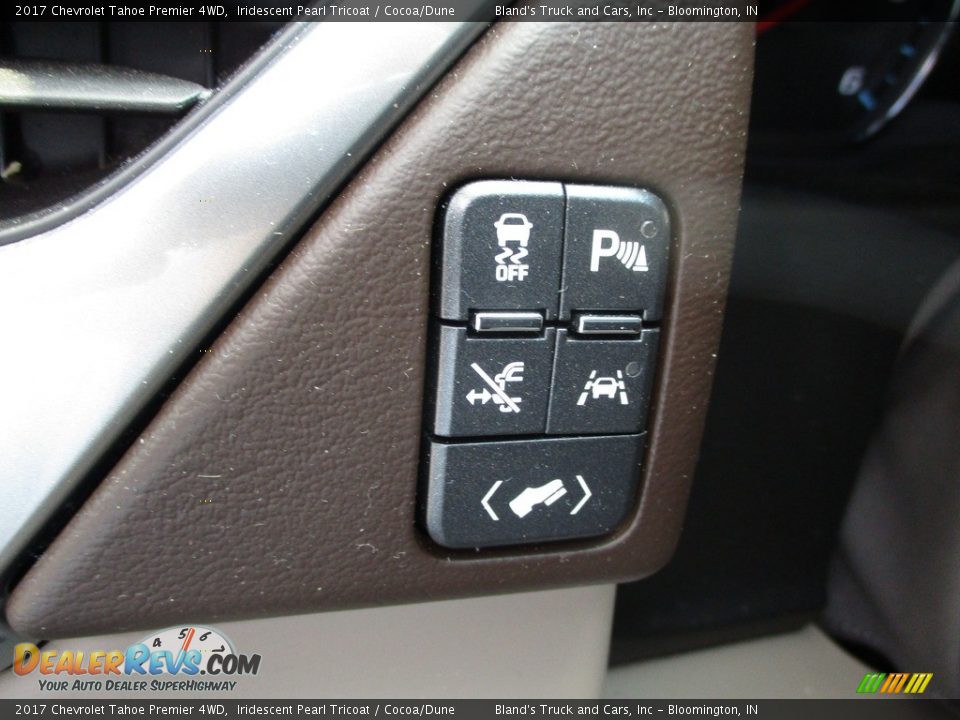 2017 Chevrolet Tahoe Premier 4WD Iridescent Pearl Tricoat / Cocoa/Dune Photo #23