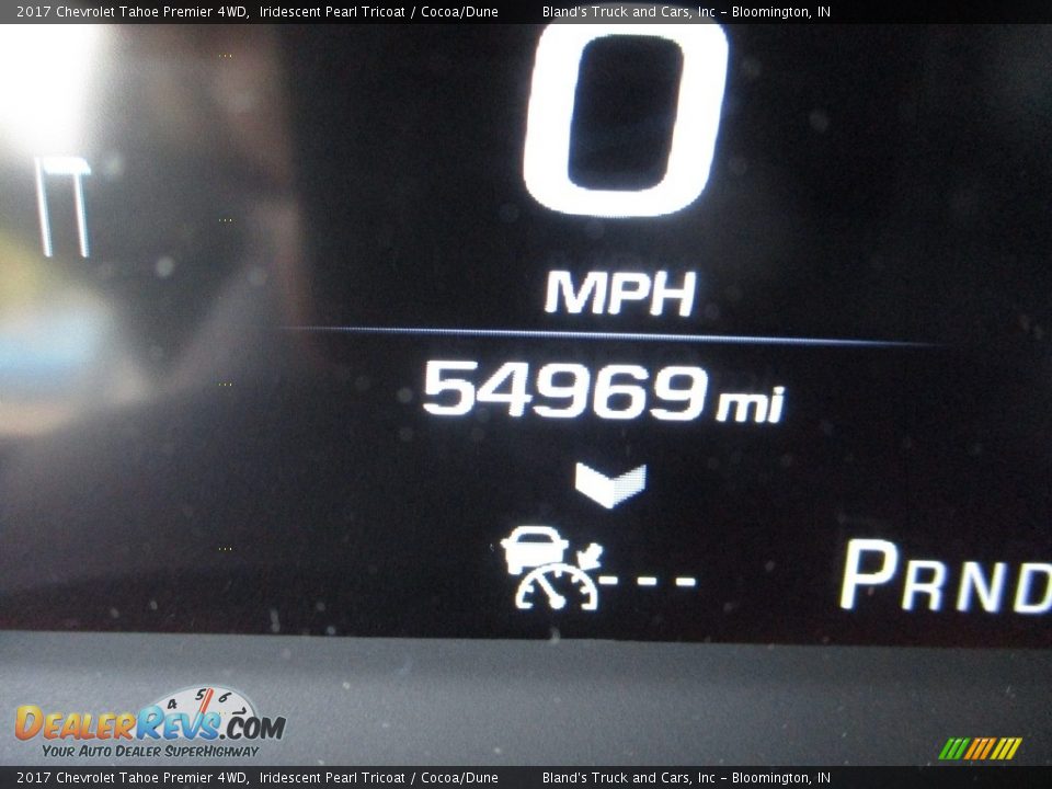 2017 Chevrolet Tahoe Premier 4WD Iridescent Pearl Tricoat / Cocoa/Dune Photo #27