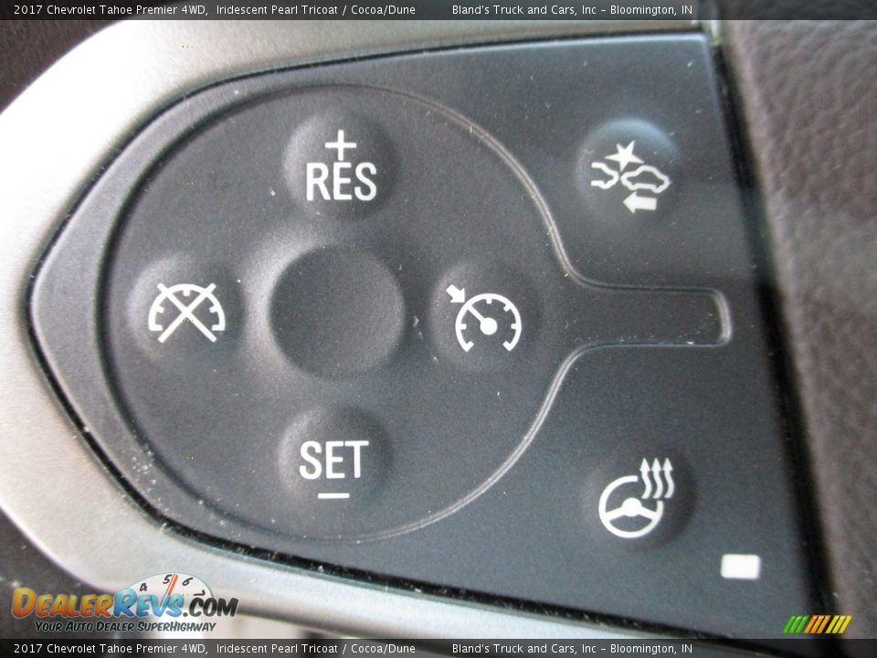 2017 Chevrolet Tahoe Premier 4WD Iridescent Pearl Tricoat / Cocoa/Dune Photo #28