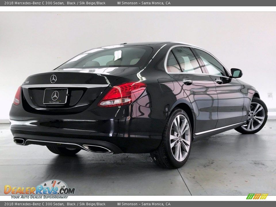 2018 Mercedes-Benz C 300 Sedan Black / Silk Beige/Black Photo #16