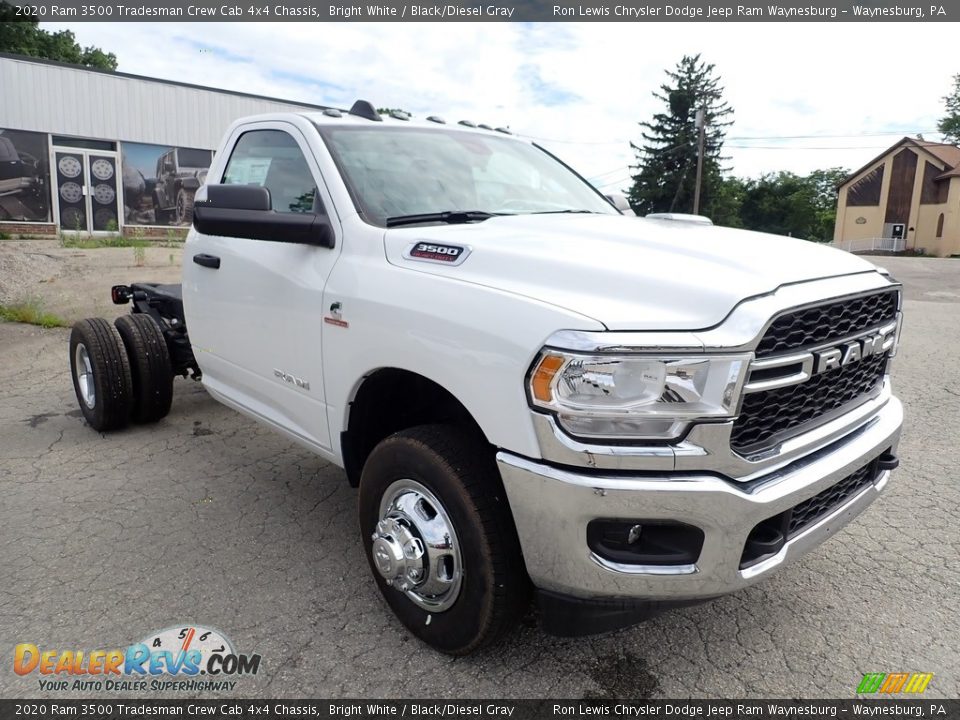 Front 3/4 View of 2020 Ram 3500 Tradesman Crew Cab 4x4 Chassis Photo #8