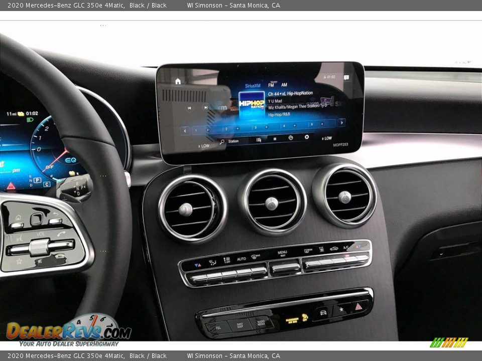 Controls of 2020 Mercedes-Benz GLC 350e 4Matic Photo #6