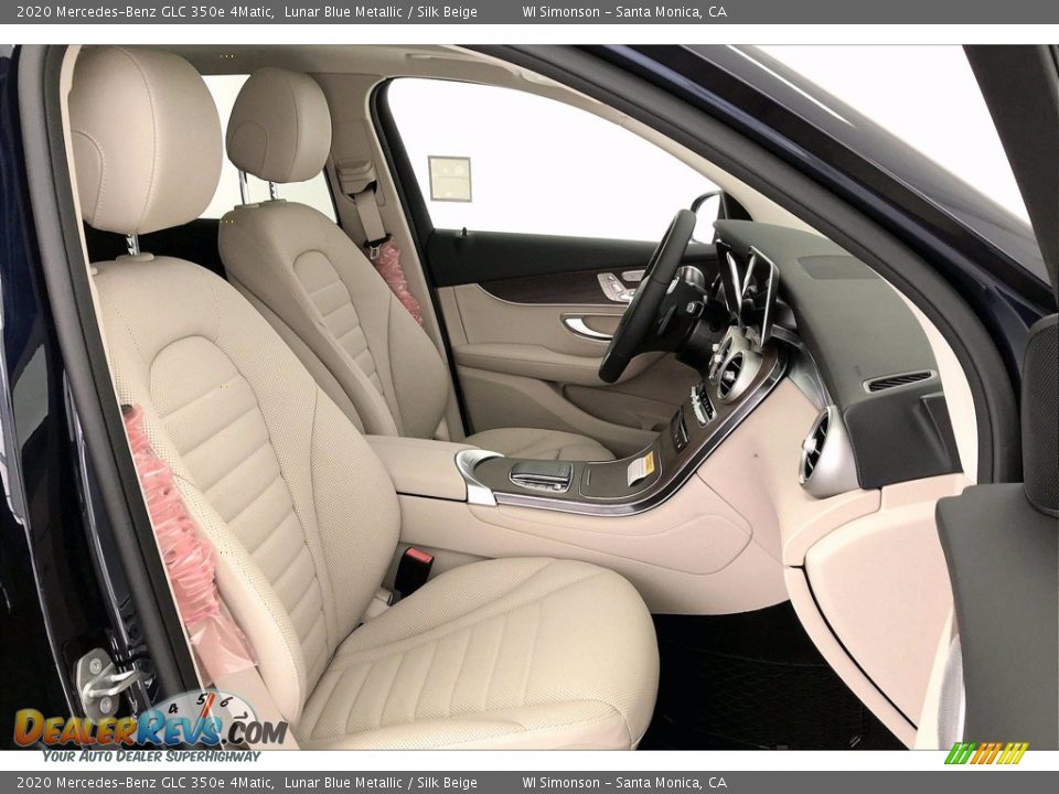 Silk Beige Interior - 2020 Mercedes-Benz GLC 350e 4Matic Photo #5
