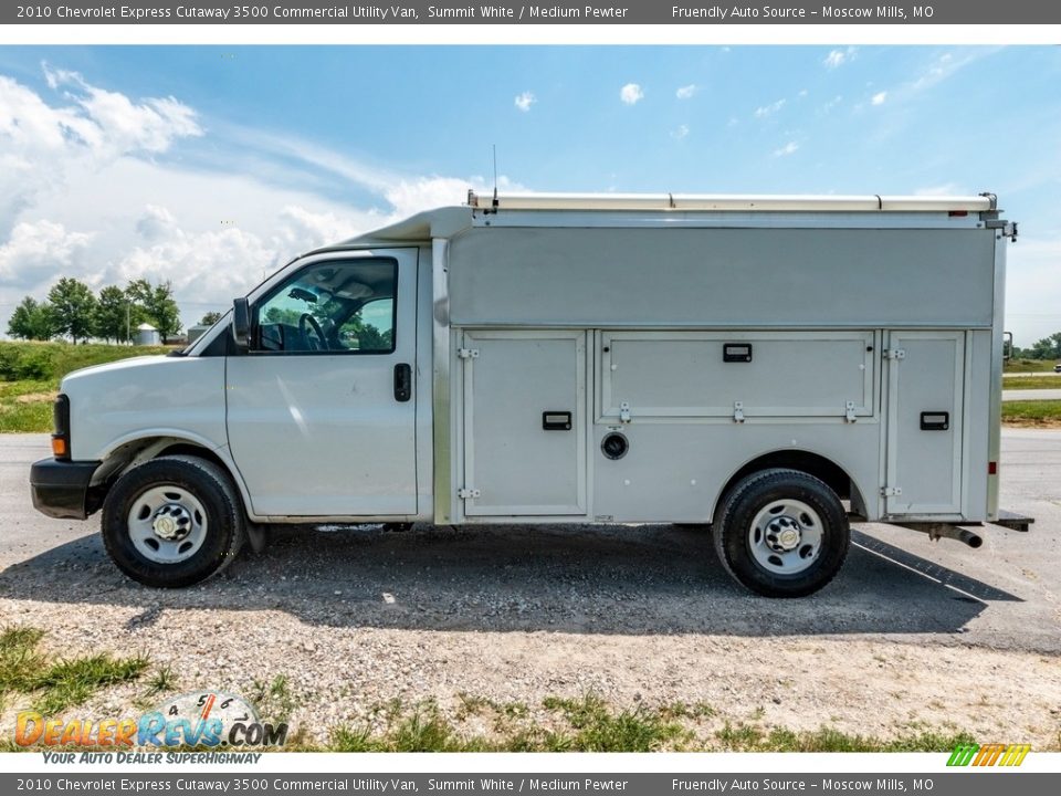 2010 Chevrolet Express Cutaway 3500 Commercial Utility Van Summit White / Medium Pewter Photo #7